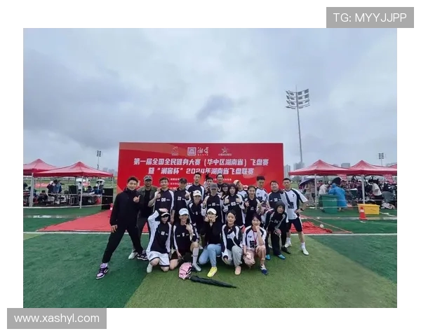 武汉飞盘队荣获全国飞盘比赛经验排行榜第二名展现团队实力与拼搏精神 武汉飞盘队荣获全国飞盘比赛经验排行榜第二名展现团队实力与拼搏精神