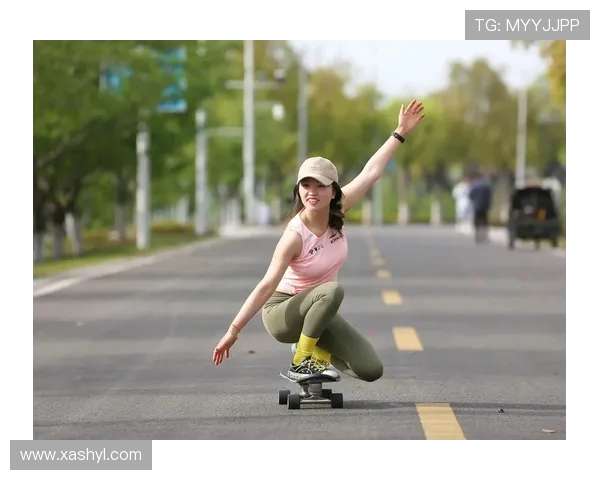 深圳滑板队实力揭秘:滑板巨献背后的故事与挑战 深圳滑板队实力揭秘:滑板巨献背后的故事与挑战