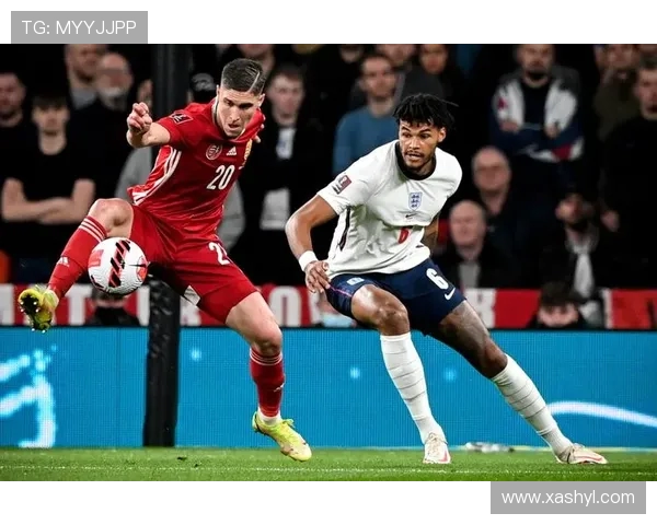 英格兰与匈牙利友谊赛精彩回顾双方球员表现引人瞩目 英格兰与匈牙利友谊赛精彩回顾双方球员表现引人瞩目