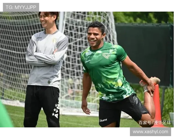 长崎成功丸与东京绿茵激战正酣争夺联赛荣耀与未来发展机遇