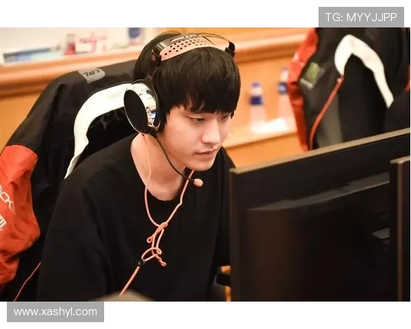 WE战队以82分稳居大师赛积分榜首位,竞争激烈形势严峻 WE战队以82分稳居大师赛积分榜首位,竞争激烈形势严峻